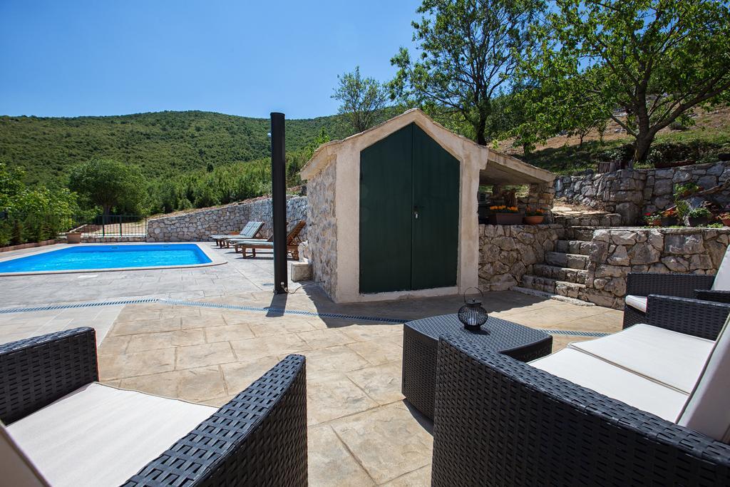 Holiday Villa Anna Primorski Dolac Eksteriør billede
